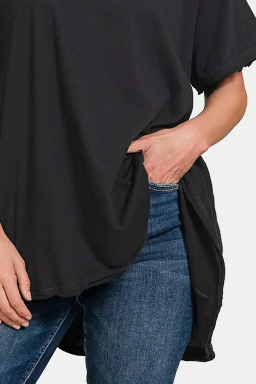 The Return of Skinny Jeans: Your Guide to 2025’s Indie Sleaze Revival