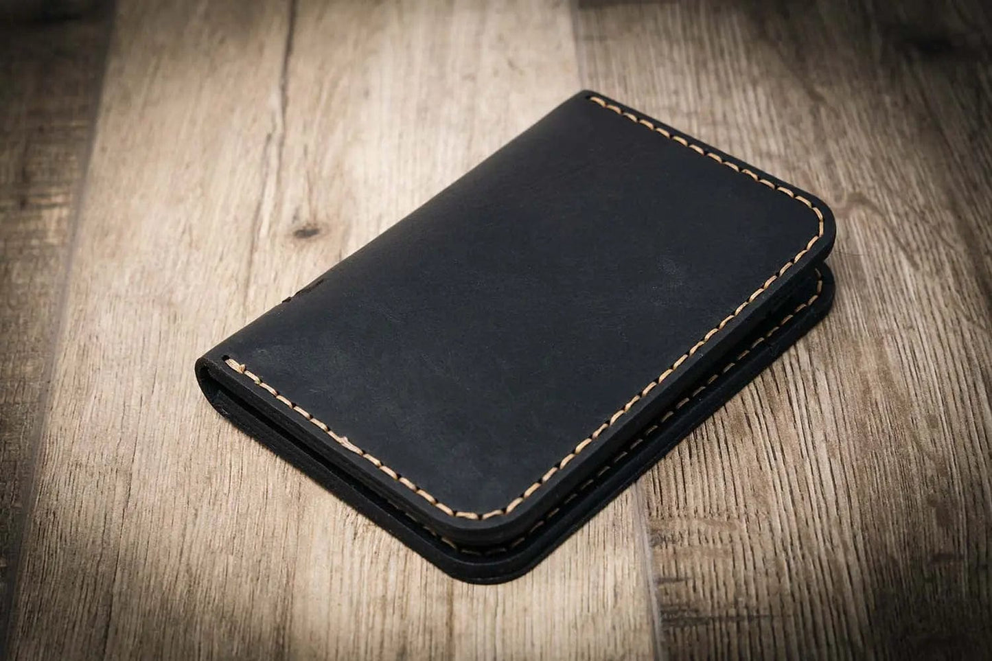 The Tyler Vertical Wallet
