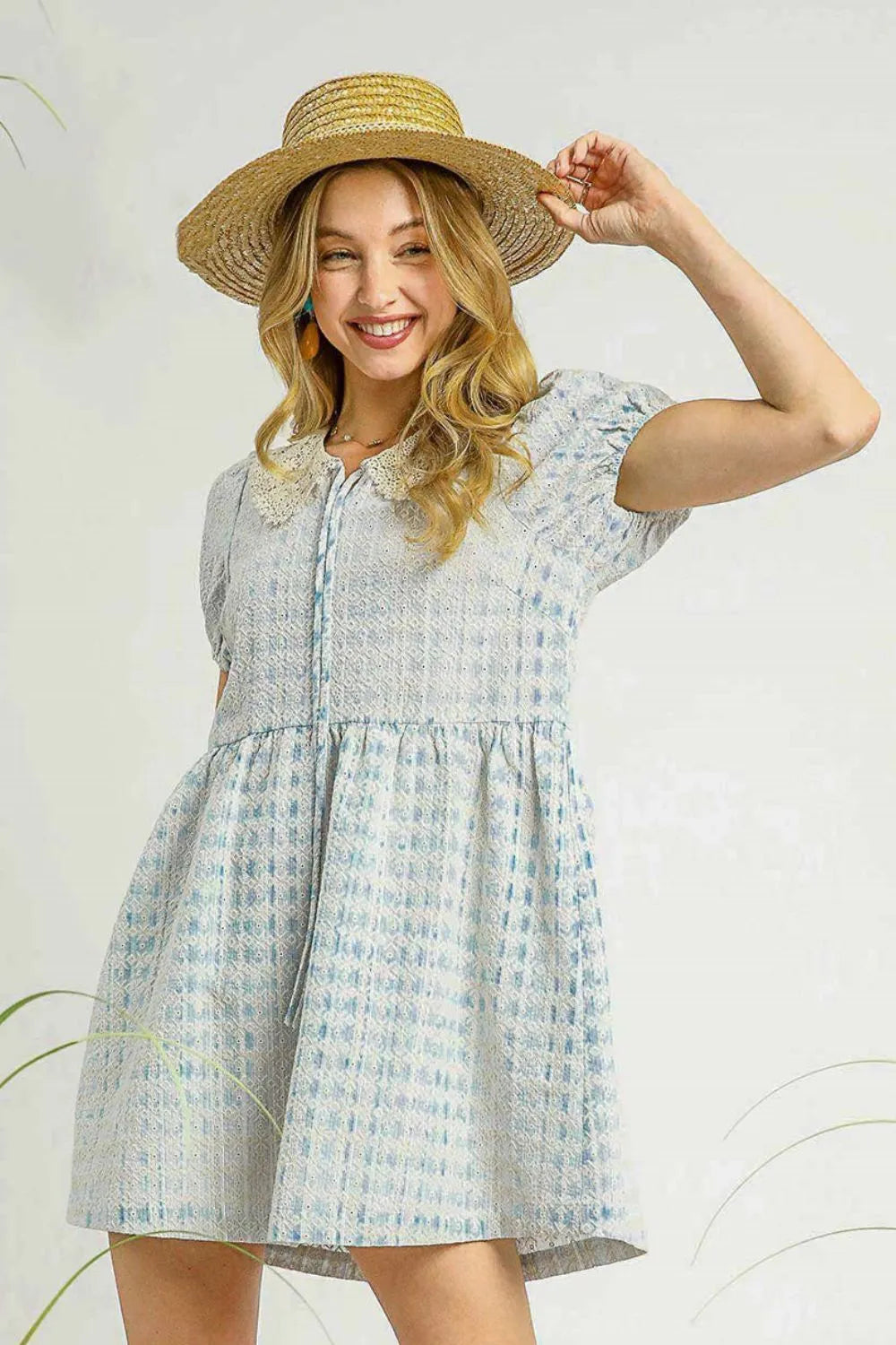 Romantic Elegance Meets Everyday Comfort - Umgee Floral Lace Detail Dress
