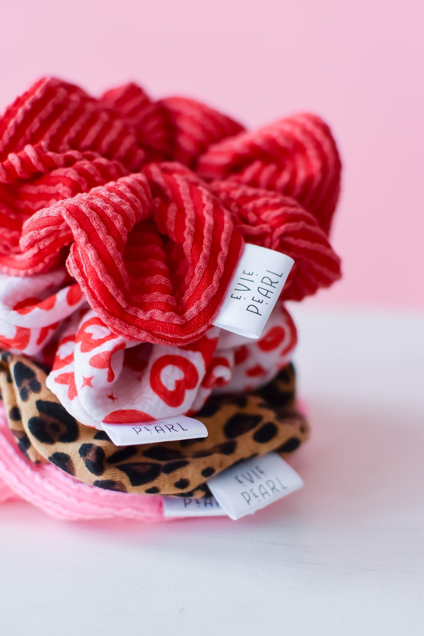 Leopard Knit Regular Scrunchy