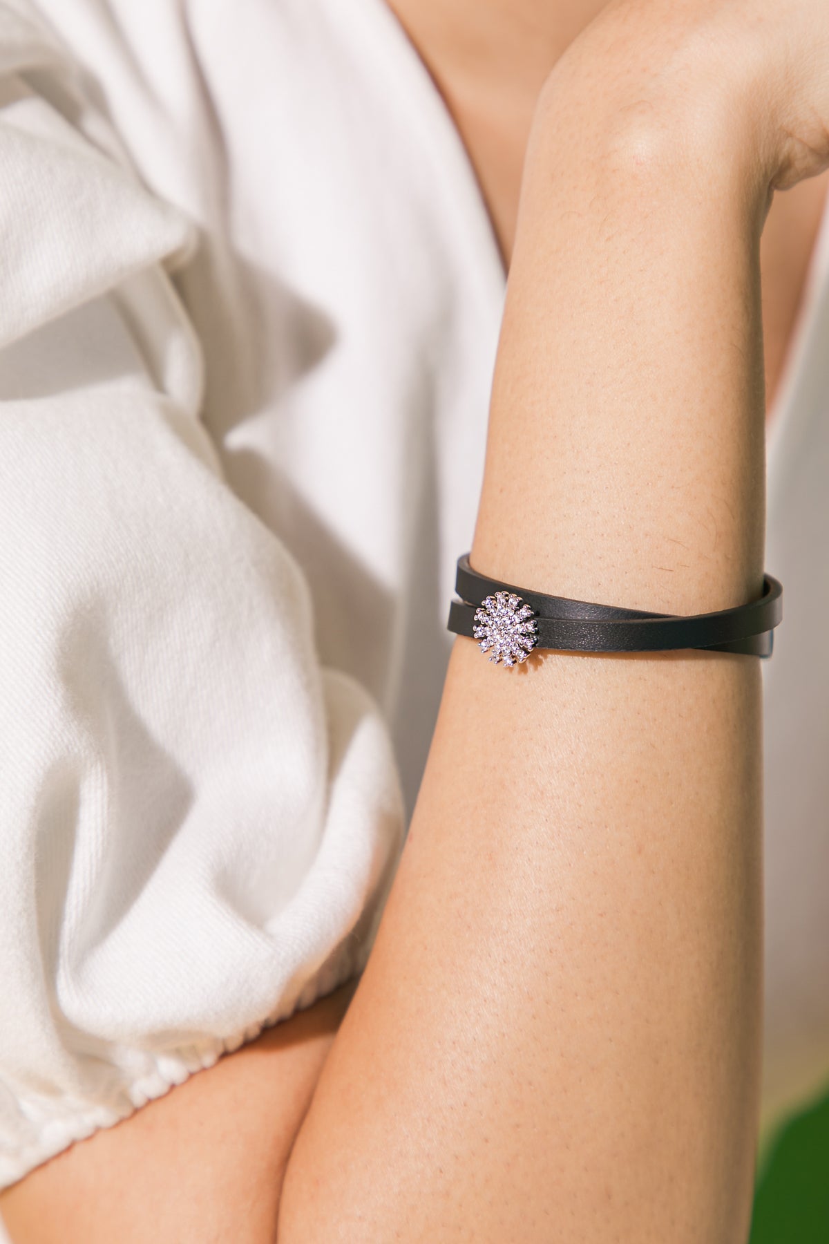 The Daisy Never Take Off Bracelet