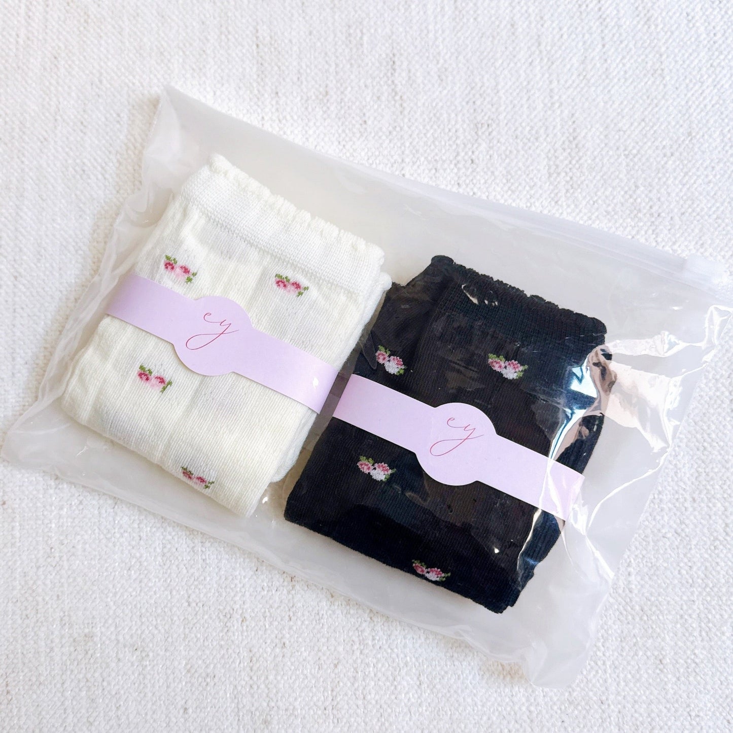 Vintage Floral Patterned Socks Set Of 2