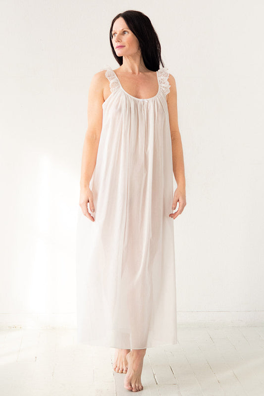 Betty Curve Long Gown