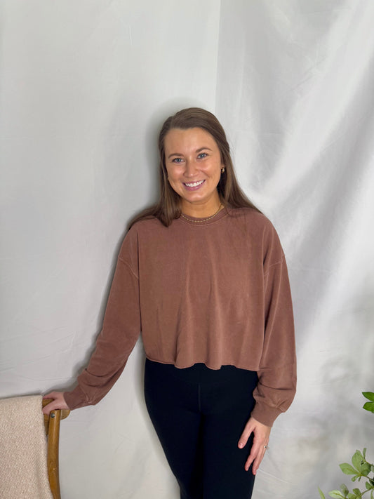 The Double Zero Cropped Pullover