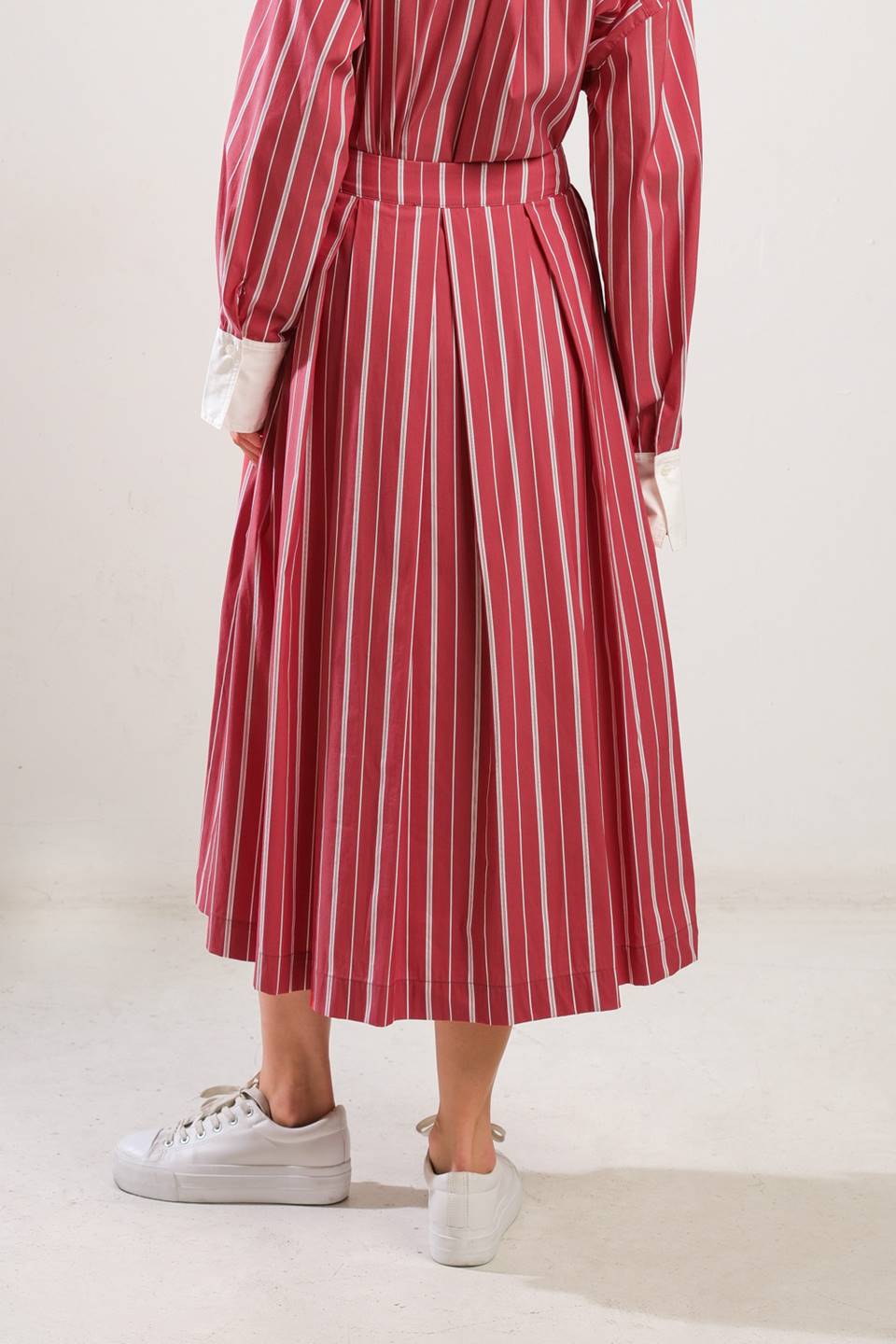 Behind the Grin Woven Midi Skirt