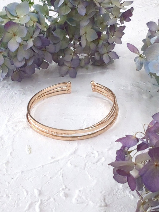 Crossed Branches Cuff Bracelet