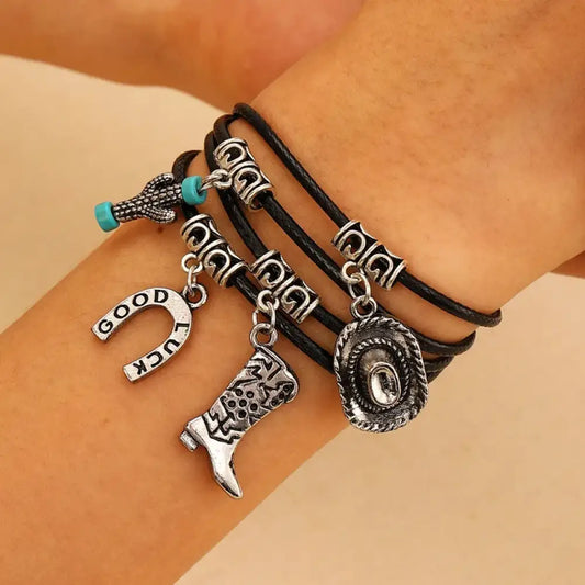 Little Bit of Country – Black
